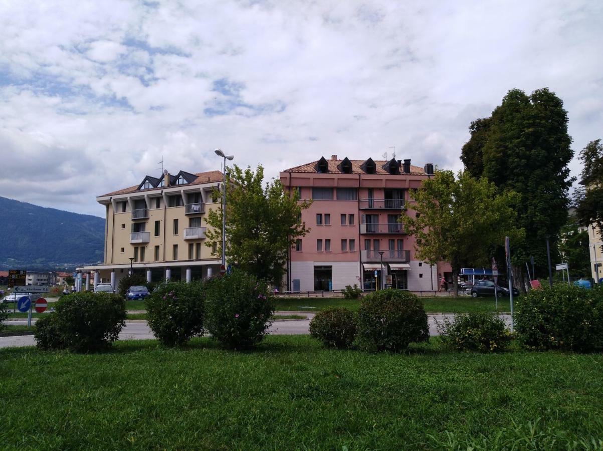 Great Apartament In Feltre Luaran gambar